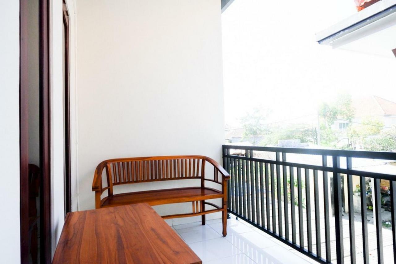 Reddoorz Near Mertasari Beach Denpasar Eksteriør billede